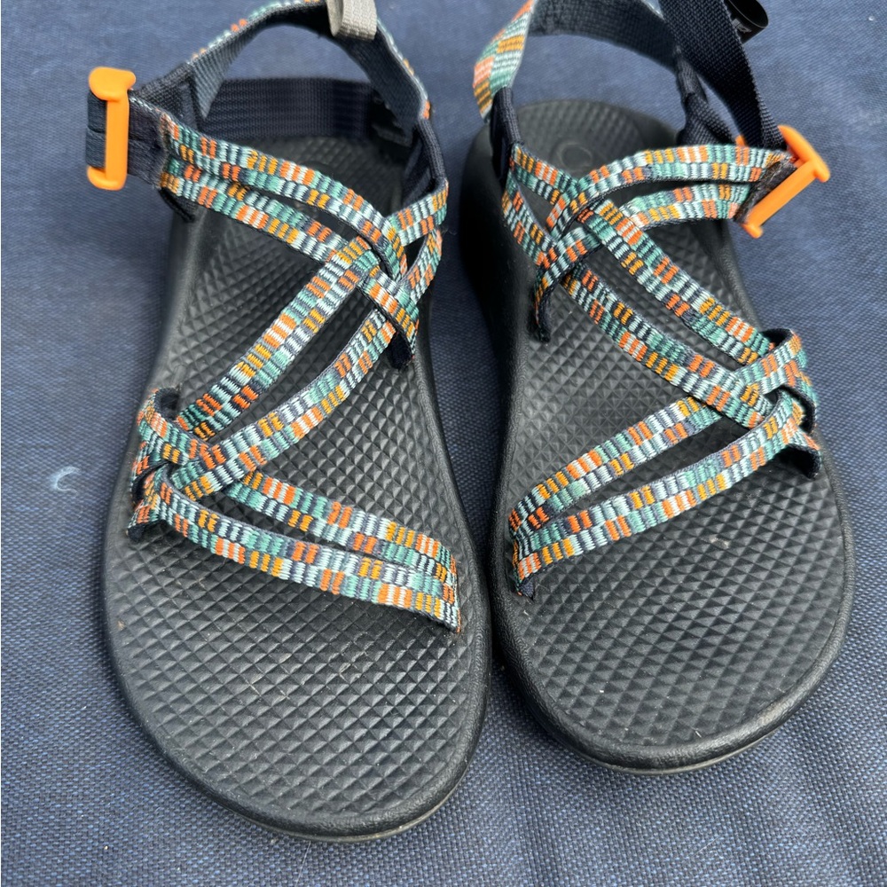 Kids Girls Chaco’s Size 3 Orange Blue